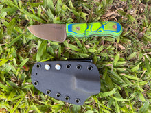 Load image into Gallery viewer, EDC Skinner_G10 handle (Pebble pattern grip-Green & Blue )