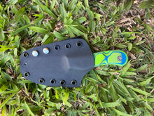 Load image into Gallery viewer, EDC Skinner_G10 handle (Pebble pattern grip-Green & Blue )