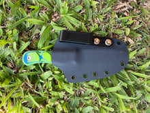 Load image into Gallery viewer, EDC Skinner_G10 handle (Pebble pattern grip-Green & Blue )