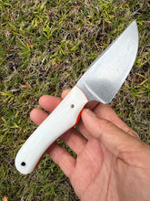 Load image into Gallery viewer, EDC Skinner_G10 handle (White - Swedge Spain)