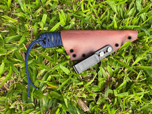 Load image into Gallery viewer, Kiridashi with Navy Paracord