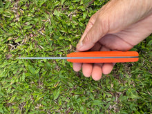 Load image into Gallery viewer, Sketto_G10 handle with Kydex seath (Orange)