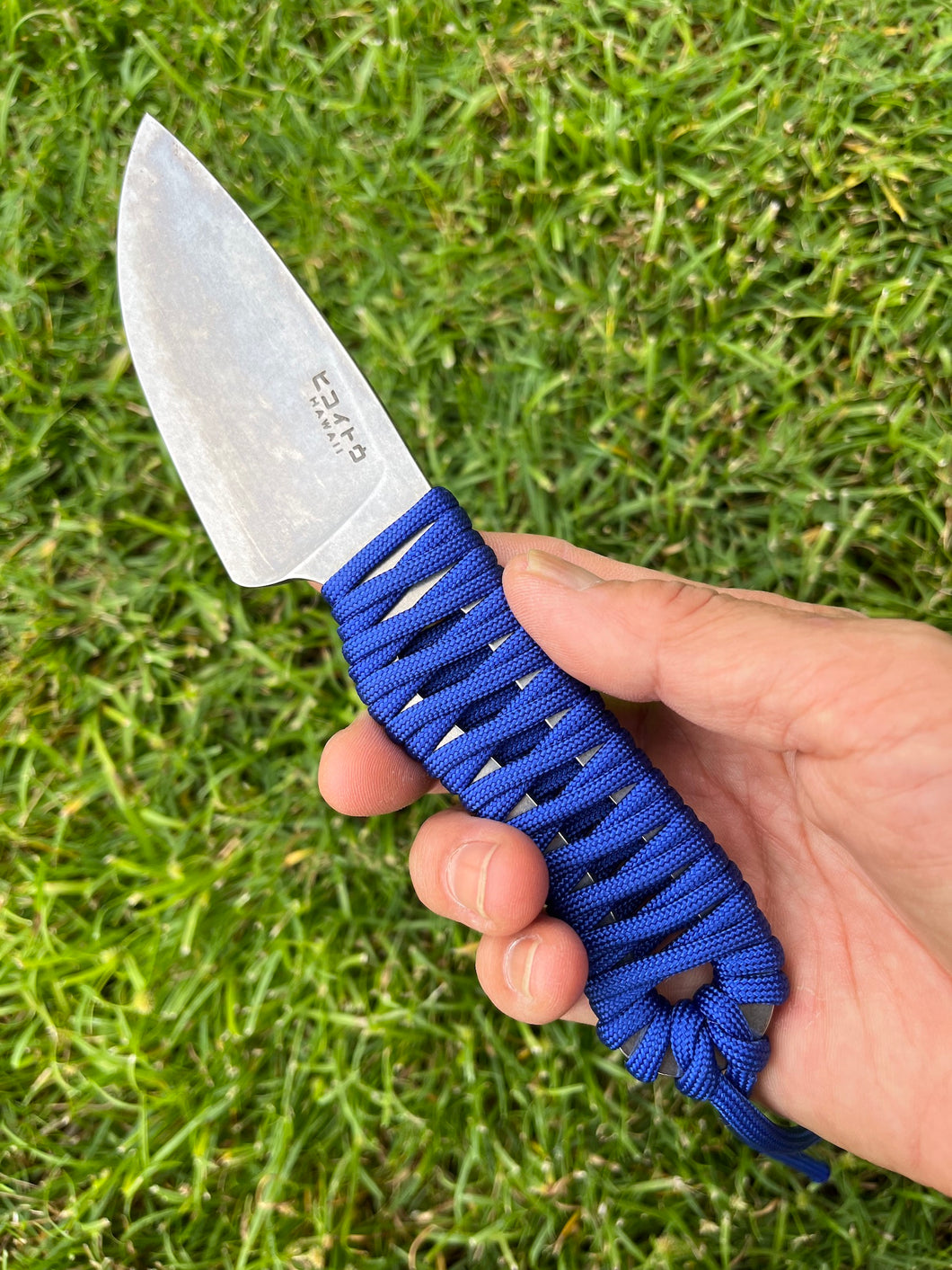 EDC Skinner Lite with Blue Paracord
