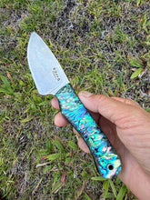 Load image into Gallery viewer, EDC Skinner_Paua handle
