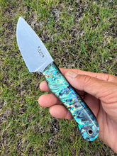Load image into Gallery viewer, EDC Skinner_Paua handle
