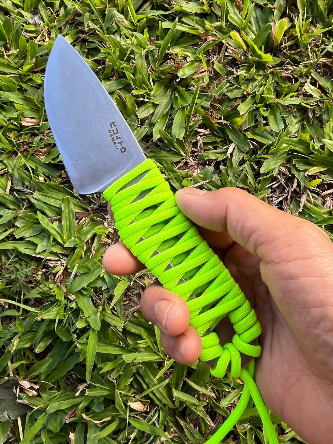 EDC Skinner Lite with Lime Green Paracord