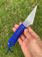 Load image into Gallery viewer, Kiridashi with Blue Paracord
