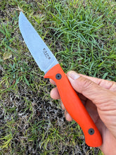 Load image into Gallery viewer, Sketto_G10 handle with Kydex seath (Orange)
