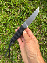 Load image into Gallery viewer, Sketto Lite with Black Paracord (Flat Sheath)
